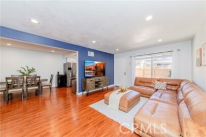 Phenomenal Newly Listed Amberwood Townhouse Located at 1755 Avenida Selva #60