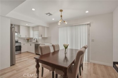 8839 Cedros Avenue #3 Photo