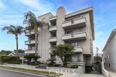 Extraordinary Colby Crest Condominium Located at 1706 Colby Avenue #301 was Just Sold