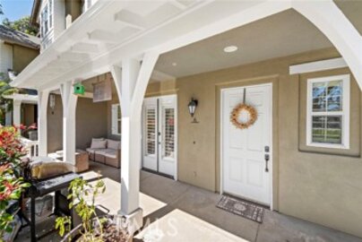 Charming Newly Listed Branches Townhouse Located at 6 Sablewood Circle #171