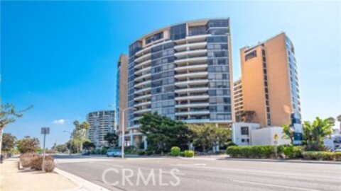 Gorgeous Newly Listed Via Marina Tahiti Condominium Located at 4265 Marina City Drive