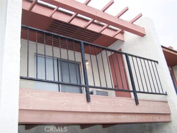 1048 S Idaho #8 Photo