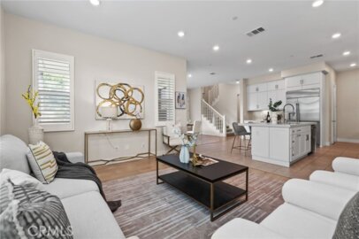 319 Sawbuck Photo