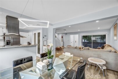 18550 Hatteras #44 Photo