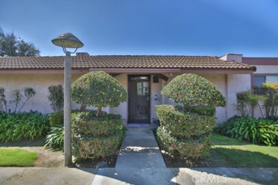 10136 Montecito Plz Photo