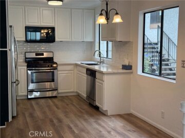 950 W Lambert #11 Photo