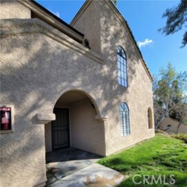Elegant Newly Listed Canyon Creek Condominium Located at 600 Central Avenue #381