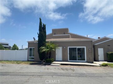 44516 La Paz Road Photo