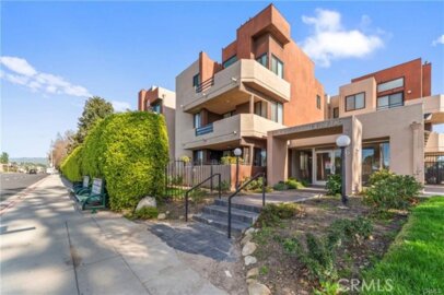 7826 Topanga Canyon #207 Photo