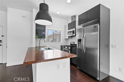 4859 Coldwater Canyon #12 Photo