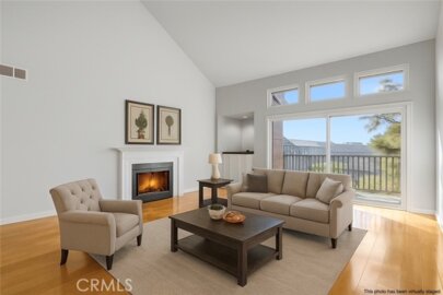 18324 Clark Street #315 Photo