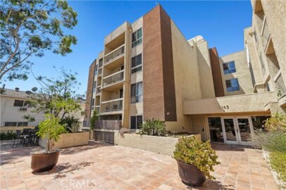 5143 Bakman Avenue #320 Photo