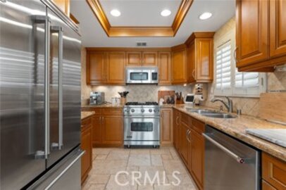 Fabulous Newly Listed Oak Pointe Townhouse Located at 15175 Magnolia Boulevard #A