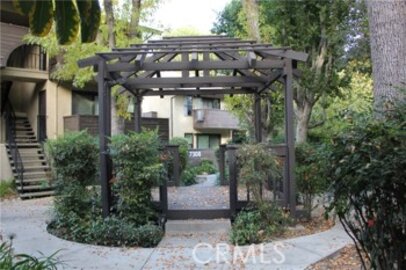 Delightful Newly Listed Peppertree Condominium Located at 7304 Corbin Avenue #F