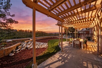 45211 Tioga Street Photo