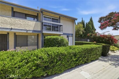 16717 Vanowen Street Photo