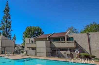Phenomenal Park Ridge Condominium Located at 3062 Associated Road #14 was Just Sold