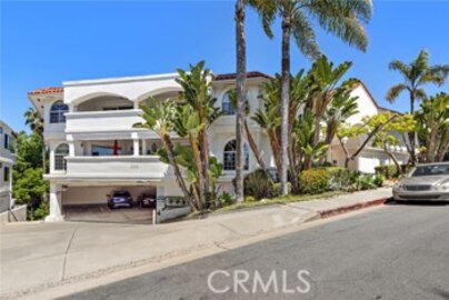 Delightful Villa Montalvo Vista Condominium Located at 206 Avenida Montalvo #2 was Just Sold