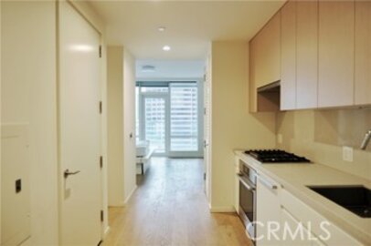 Extraordinary Newly Listed Metropolis Condominium Located at 877 Francisco Street #1723