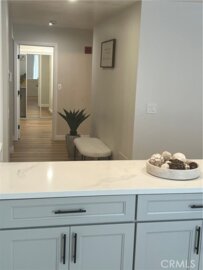 15150 Dickens Avenue #203 Photo