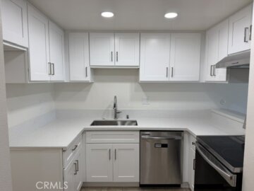 3054 Associated #26 Photo