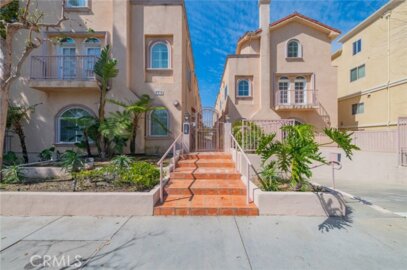 5719 Camellia Avenue #102 Photo