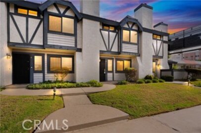 Gorgeous Newly Listed Sherwood Townhomes Townhouse Located at 19231 Sherman Way #44