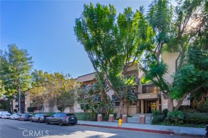 22100 Burbank Boulevard #106A Photo