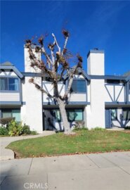 19221 Sherman Way #6 Photo