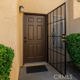 This Spectacular Parkview Villas Condominium, Located at 632 Parkview, is Back on the Market