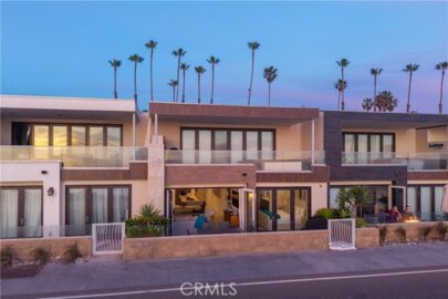 700 S The Strand #106 Photo