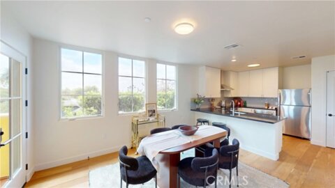 1878 E Walnut Street #213 Photo