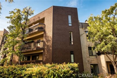 950 N Kings #245 Photo