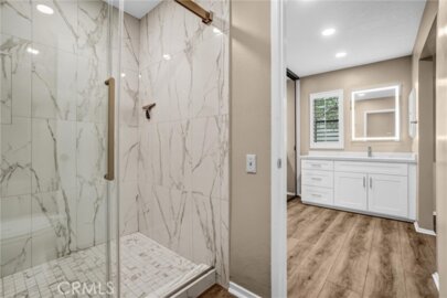 190 N Singingwood Photo