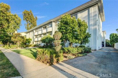 972 E California #304 Photo