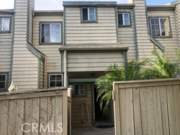 Outstanding North Hills Crest Townhouse Located at 13550 Foothill Boulevard #17 was Just Sold