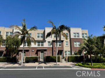 Charming Latitudes South Condominium Located at 3 Vantis Drive was Just Sold