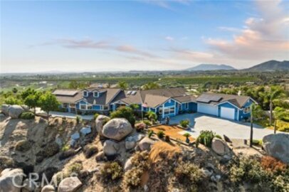 Amazing Newly Listed Wine Country Single Family Residence Located at 40115 Via Cordova