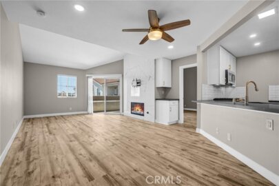 3605 E Anaheim Street #420 Photo