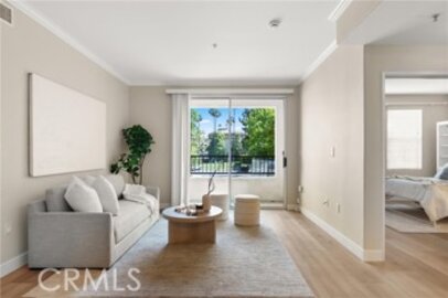 Gorgeous Watermarke Condominium Located at 3240 Watermarke Place was Just Sold