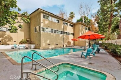 11138 Aqua Vista Street Photo