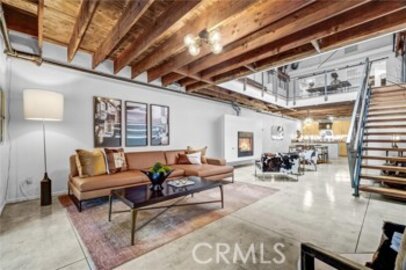 Gorgeous Newly Listed Courtyard Lofts Condominium Located at 849 Pine Avenue #C