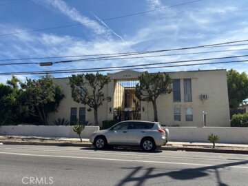 7826 Laurel Canyon #7 Photo