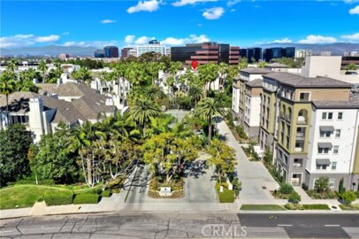 2253 Martin #410 Photo