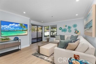 Gorgeous Newly Listed Villa Balboa Condominium Located at 260 Cagney Lane #118