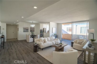 5429 Newcastle #301 Photo