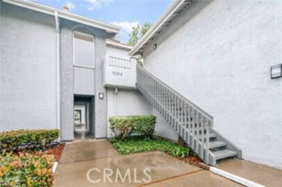 Magnificent Newly Listed Yorktown Villas Condominium Located at 9594 Pettswood #4