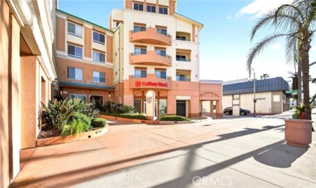 580 W Main Street #220 Photo