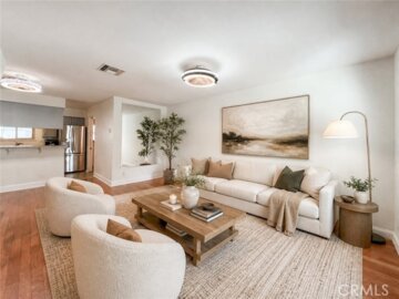 22131 N Oxnard Street #A Photo