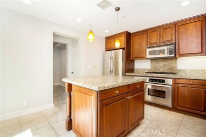 76 Orange Blossom Circle Photo